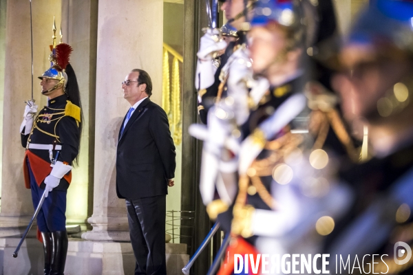 Hollande reçoit Theresa May et Mahmoud Abbas