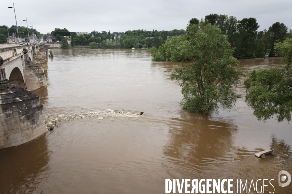 Loire en crue