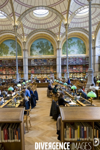 La salle de lecture de la bibliotheque de l Institut National d Histoire de l Art