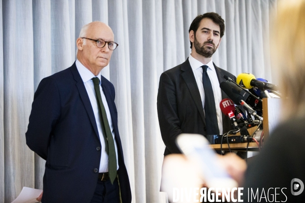 Conférence de presse des avocats de François FILLON et de son épouse Pénélope pour déclarer la non-compétence du Parquet National Financier dans l affaire des emplois présumés fictifs.