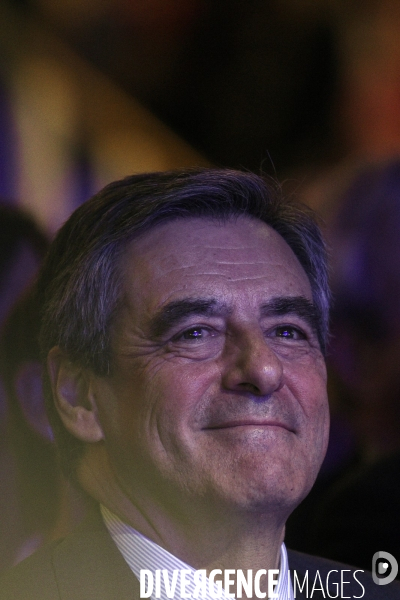 Francois FILLON en meeting à Orléans