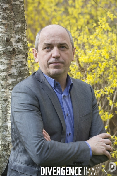 Pierre larrouturou/homme politique