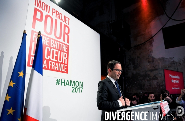 Benoit Hamon presente son projet présidentiel