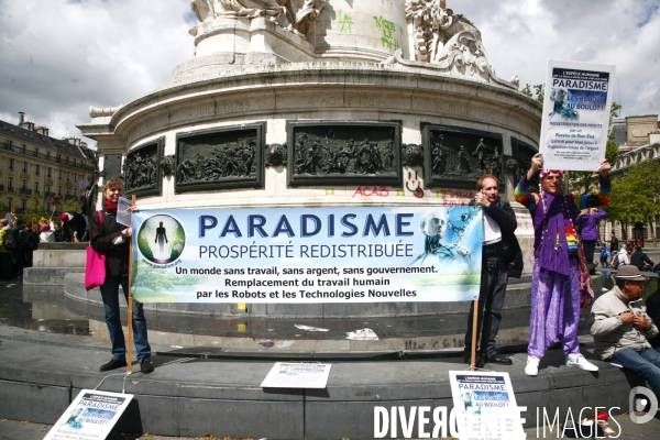 Manifestation du 1er mai 2017, Paris. Banderole, slogan.