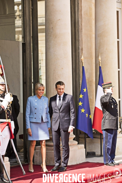 Passation de pouvoir Hollande - Macron