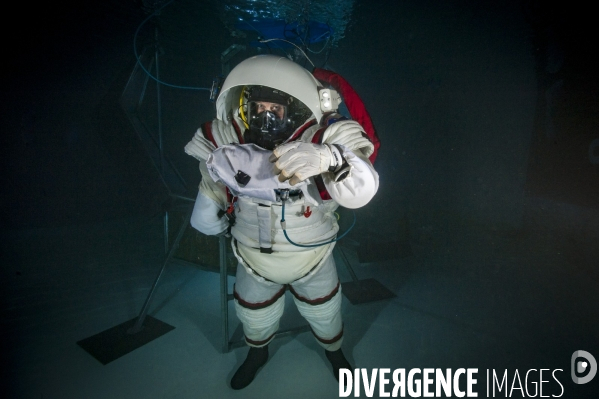 Astronaute, apesanteur sous-marine