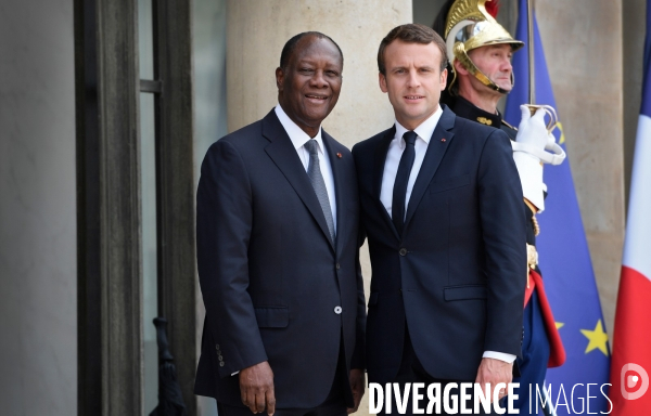 Emmanuel Macron reçoit Alassane Ouattara