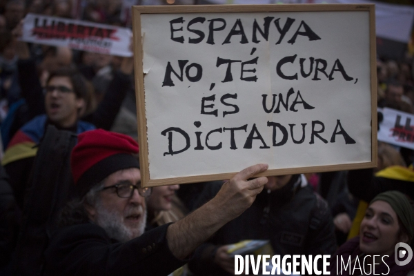 Catalogne: Un pays arrêté !