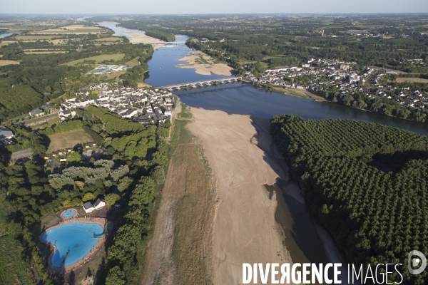 Survol du Val de Loire