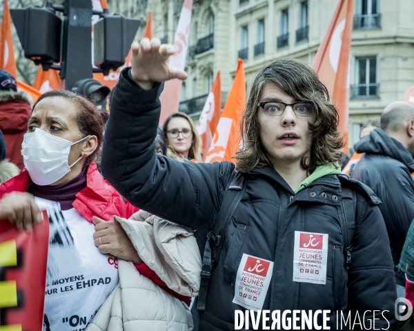 Colere dans les EHPAD - Rassemblement des Personnels soignants a Paris