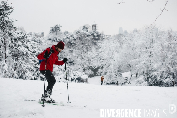 Chutes de neige et ski à Paris