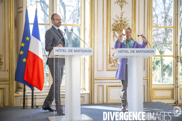 Edouard Philippe et Elisabeth Borne annoncent les mesures pour la réforme de la SNCF