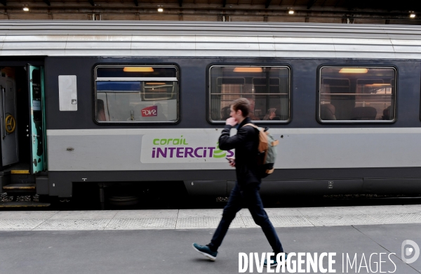 Train Intercité entre paris et Boulogne