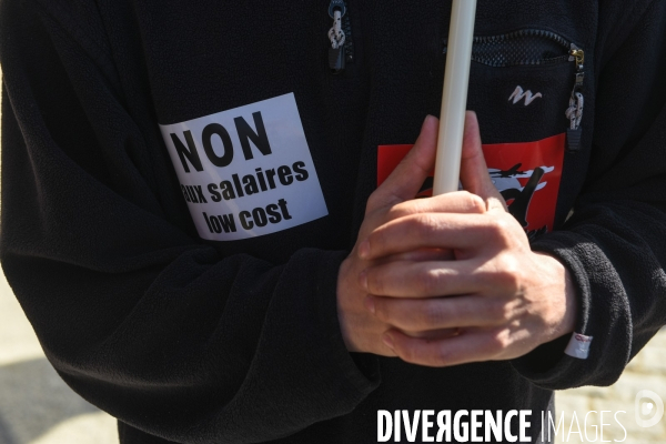 Grève et manifestation des salariés d Air-France