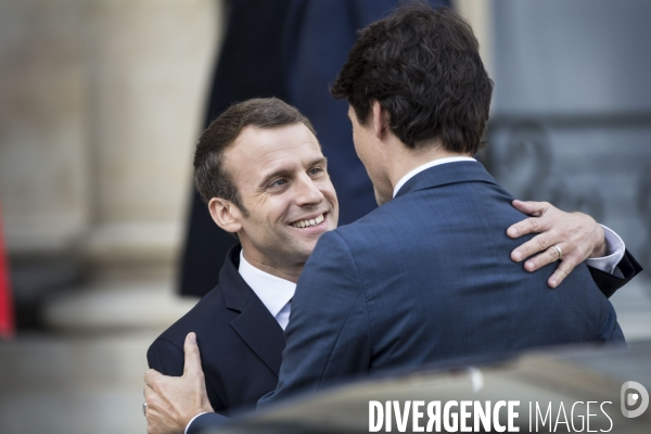 Emmanuel MACRON reçoit le Premier ministre du Canada M. Justin TRUDEAU à l Elysée.