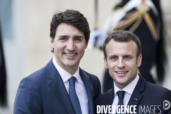 Emmanuel MACRON reçoit le Premier ministre du Canada M. Justin TRUDEAU à l Elysée.