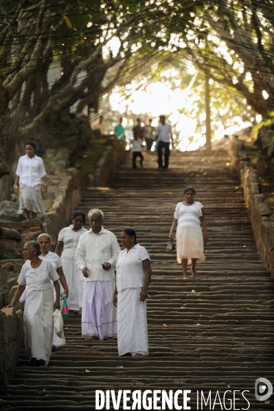 SRI LANKA -le sanctuaire de Mihintale