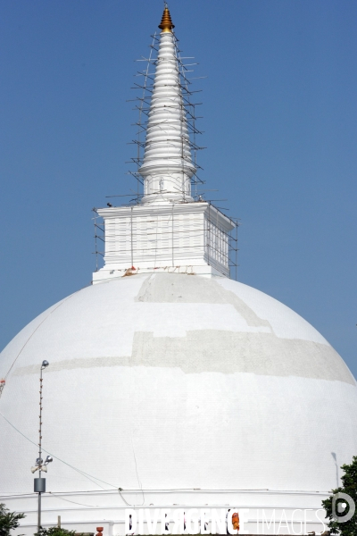 SRI LANKA -le sanctuaire de Mihintale