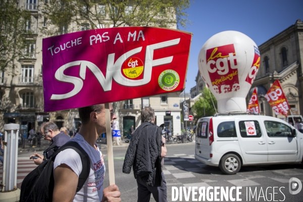 Manifestation des convergences CGT et Solidaires contre les réformes du gouvernement