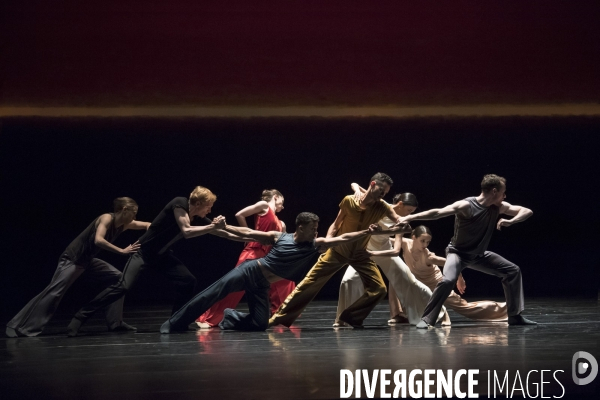Partita for 8 Dancers - Crystal Pite - Nederlands Dans Theater