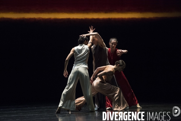 Partita for 8 Dancers - Crystal Pite - Nederlands Dans Theater