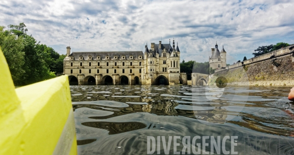 Descente du Cher à la nage Château de Chenonceau