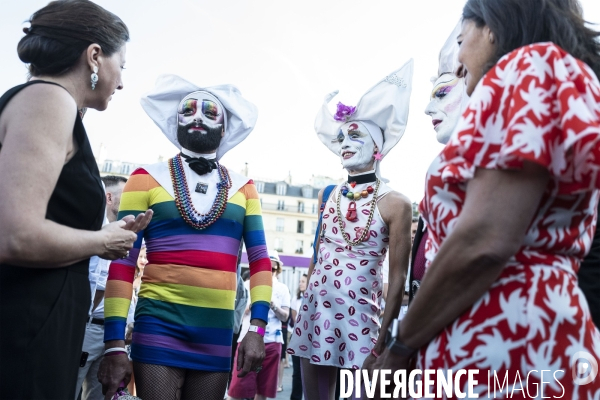 Anne Hidalgo inaugure le village des Gay Games 2018