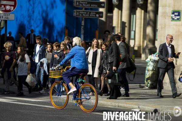 La trottinette électrique dans le chaos de la mobilité à Paris.