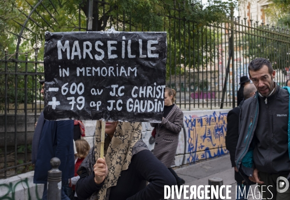 Marseille : une marche funèbre contre le mur de La Plaine