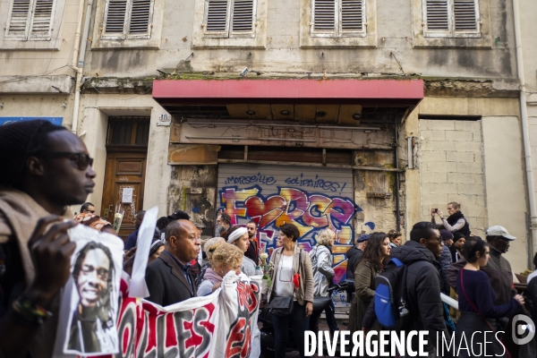 Marche Blanche en memoire des morts de la rue d Aubagne