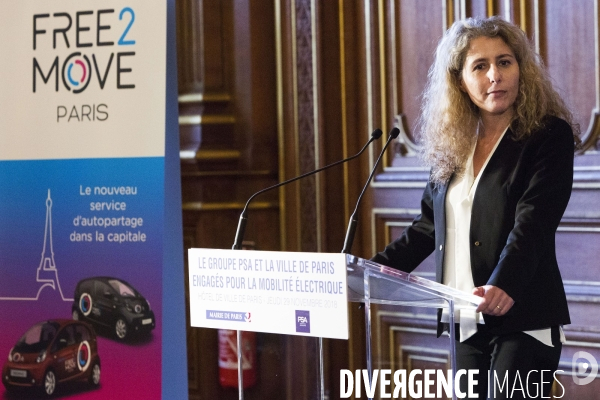 Anne HIDALGO présente le service de véhicules électriques en libre service  Free2Move .