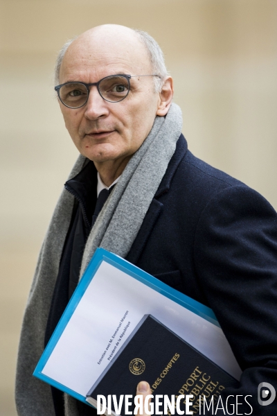 Didier MIGAUD à l Elysée pour la remise du rapport de la Cour des Comptes.