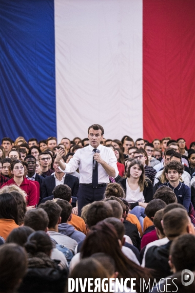 Déplacement d Emmanuel Macron en Saône-et-Loire.