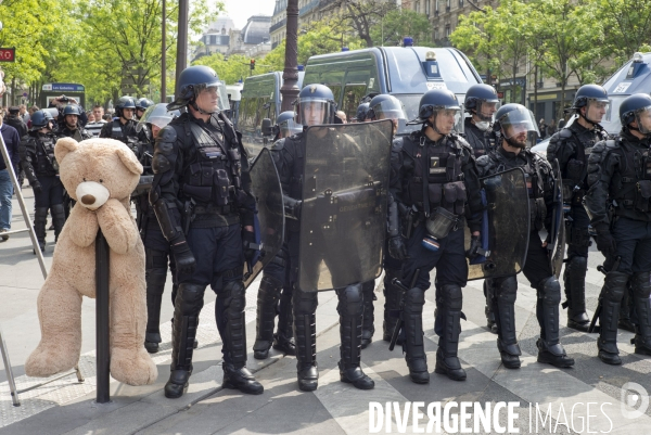 Défilé du 1er mai à Paris