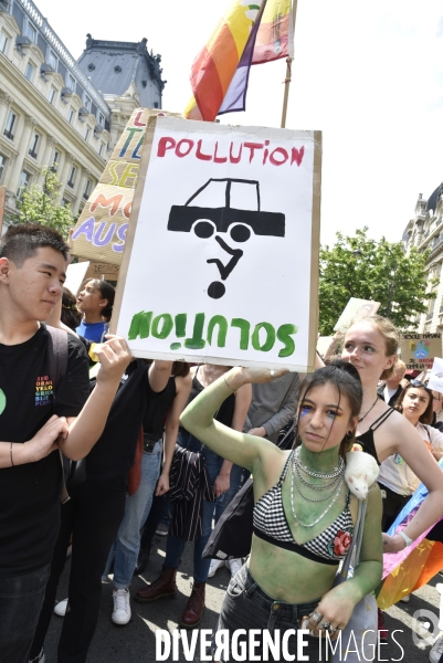 Greve mondiale pour le climat, étudiants et scolaires. Global strike for the climate with youth