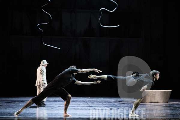 Boléro / Mats Ek / Ballet de l Opéra national de Paris