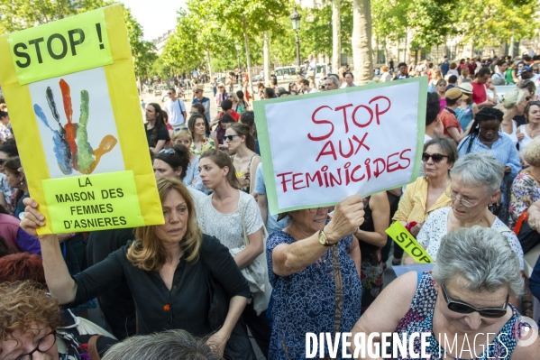 Manifestation contre les féminicides