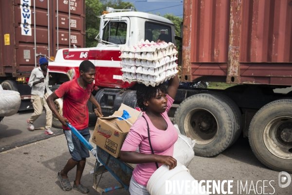 Echanges commerciaux a la frontiere entre haiti et la republique dominicaine.