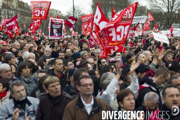 Paris : Manifestation du Front de Gauche.