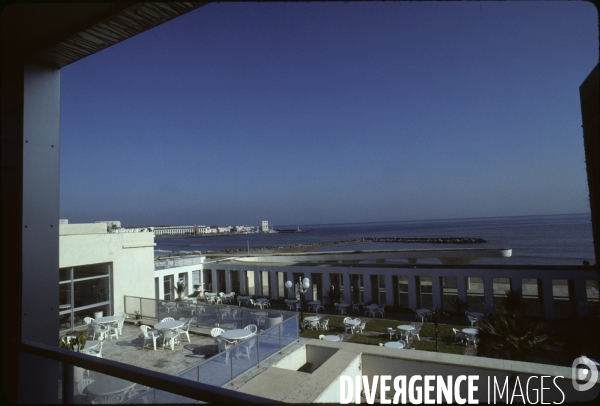 Cote algerienne  residence et port de plaisance de Sidi Fredj