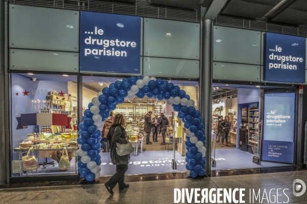 Le drugstore parisien ouvre a la gare st lazare