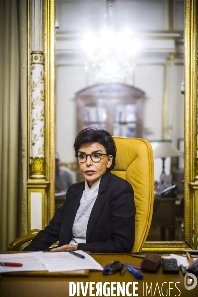Portrait de rachida dati, maire du 7eme arrondissement de paris.