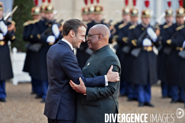 Emmanuel Macron reçoit Ibrahim Boubacar keita