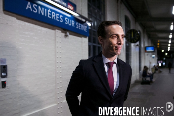 Jean-Baptiste DJEBBARI à la rencontre d agents de la SNCF.