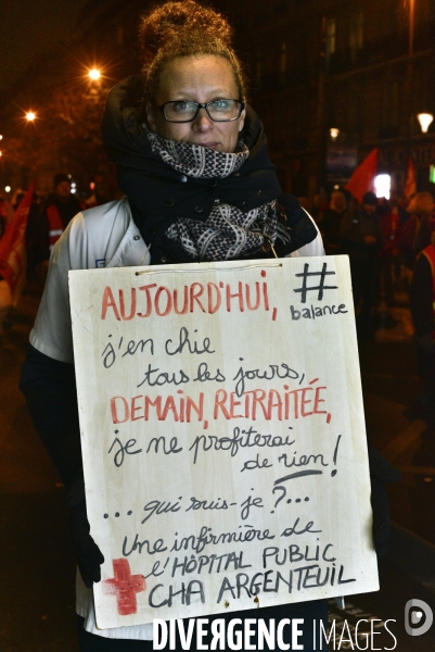 Manifestation pour la Grève du 5 décembre 2019 à Paris. National strike of 5 December 2019 in Paris.