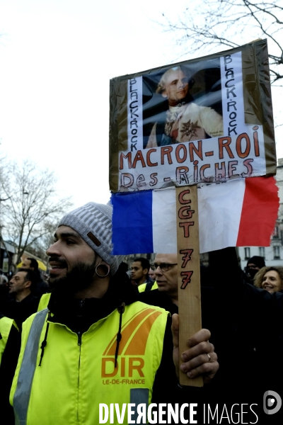  Manifestation contre la reforme des retraites Paris. Protest against the government s pension overhaul Paris.