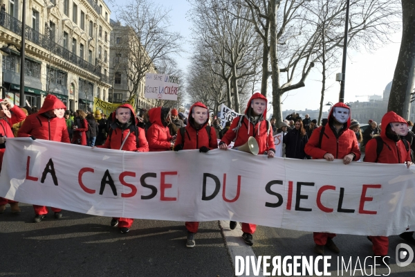 Manifestation Contre la Réforme des Retraites à Paris. Demonstration Against the Pension Reform in Paris.