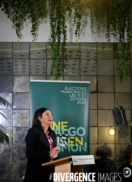 Anne Hidalgo présente son projet pour paris