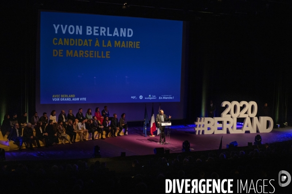 Grand meeting d Yvon Berland au parc Chanot de Marseille.
