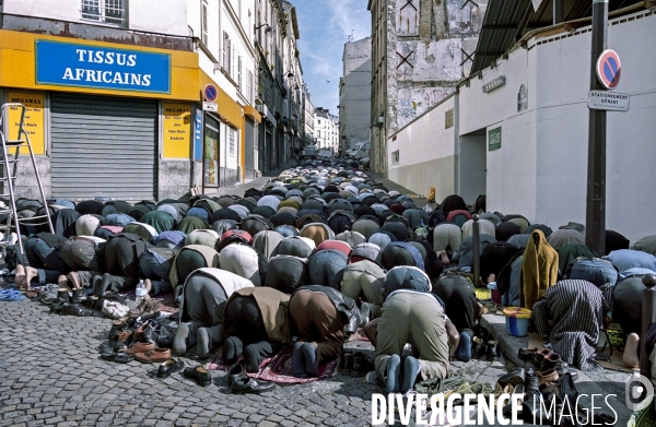 Mosquée El Feth, rue de Polonceau à Paris